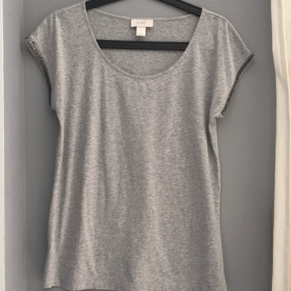 NWOT Loft Beaded Sleeve Tee Sz S